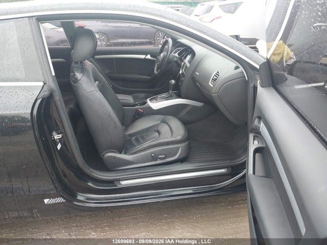 Aukcja sprzedaży 2011 Audi A5 Premium Plus, vin: WAULFBFR7BA029096, numer aukcji: 12699693