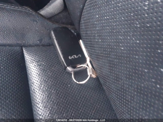 KNDJ33A17N7024007 KIA Soul Ev Limited