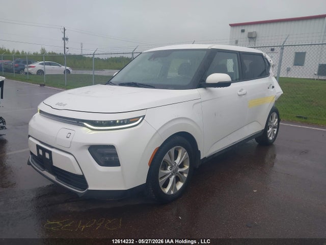 KIA Soul Ev Limited 2022 KNDJ33A17N7024007 Image 2