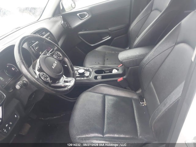 KNDJ33A17N7024007 KIA Soul Ev Limited