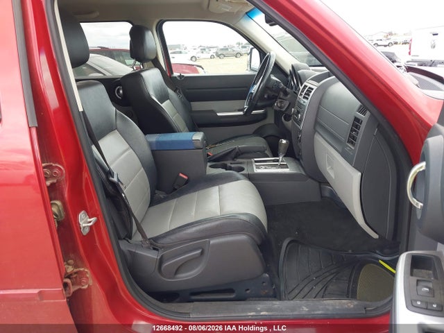 12668492 :رقم المزاد ، 1D4PU5GX6AW120972 vin ، 2010 Dodge Nitro Sxt مزاد بيع