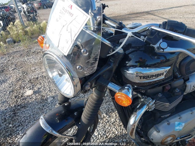 12683493 :رقم المزاد ، SMTD10GN4KT944760 vin ، 2019 Triumph Motorcycle Bonneville T100 مزاد بيع