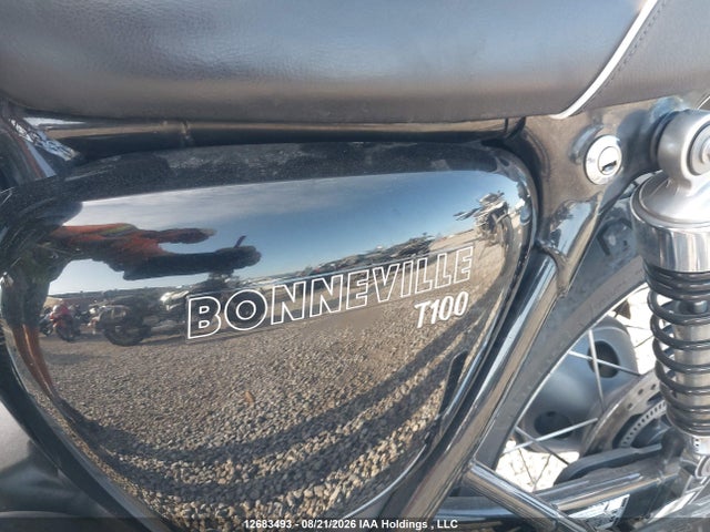 12683493 :رقم المزاد ، SMTD10GN4KT944760 vin ، 2019 Triumph Motorcycle Bonneville T100 مزاد بيع