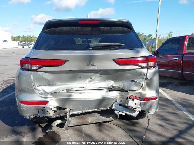 Продажа на аукционе авто 2022 Mitsubishi Outlander Le/le Premium/se/sel, vin: JA4J4UA88NZ601724, номер лота: 12699723