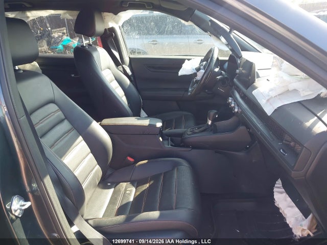 Honda CR-V 2024 2HKRS6H74RH213765 Image 5