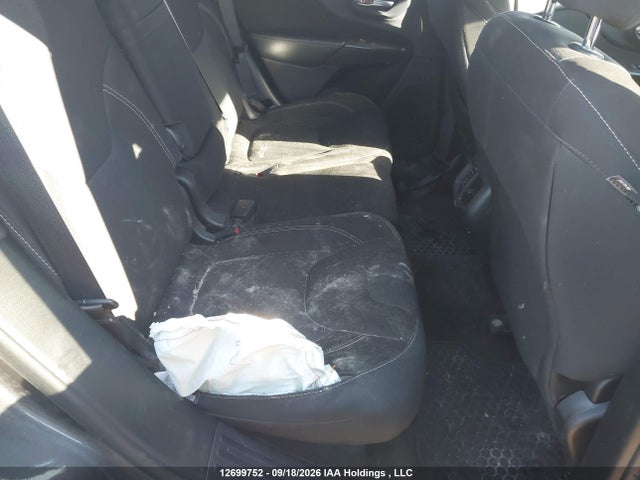Продаж на аукціоні авто 2016 Jeep Cherokee Latitude, vin: 1C4PJMCS7GW196347, номер лоту: 12699752