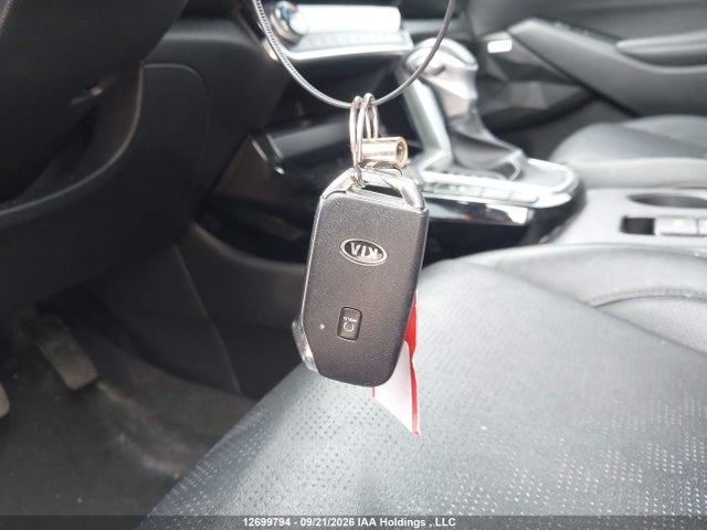 2021 Kia Seltos Sx მანქანა იყიდება აუქციონზე, vin: KNDETCA22M7061894, აუქციონის ნომერი: 12699794