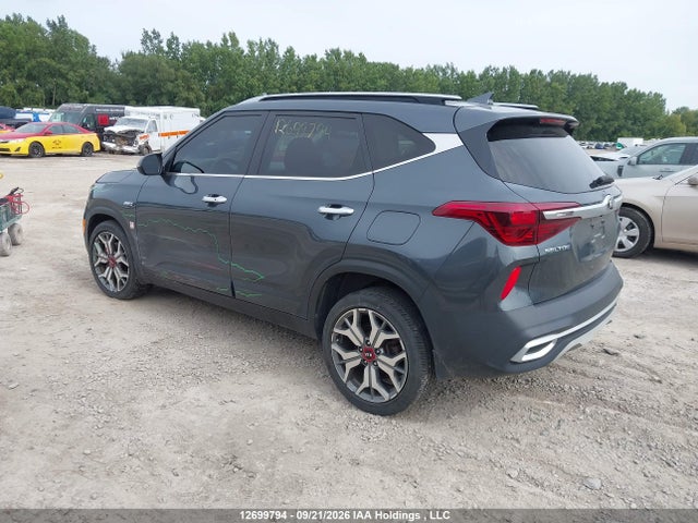 2021 Kia Seltos Sx მანქანა იყიდება აუქციონზე, vin: KNDETCA22M7061894, აუქციონის ნომერი: 12699794