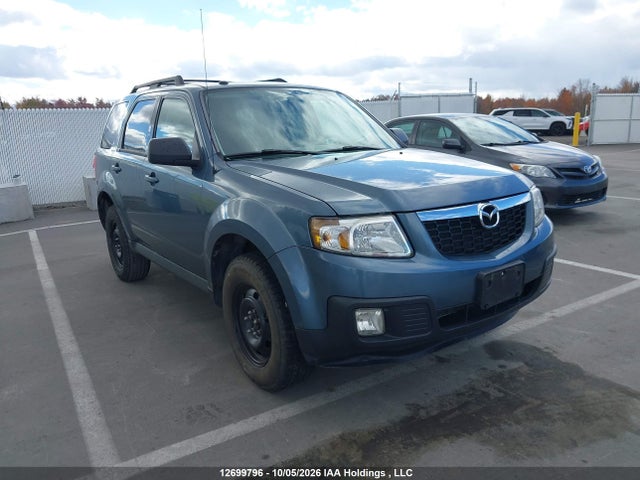 12699796 :رقم المزاد ، 4F2CY9GG5BKM06652 vin ، 2011 Mazda Tribute مزاد بيع