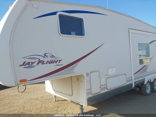 12699802 :رقم المزاد ، 1UJCJ02N061EV0241 vin ، 2006 Jayco Jay Flight مزاد بيع