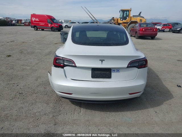 12699816 :رقم المزاد ، 5YJ3E1EA7MF083021 vin ، 2021 Tesla Model 3 مزاد بيع