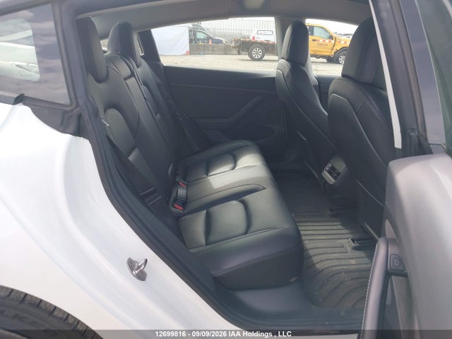 12699816 :رقم المزاد ، 5YJ3E1EA7MF083021 vin ، 2021 Tesla Model 3 مزاد بيع