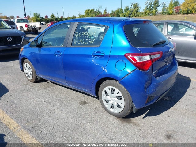 2018 Toyota Yaris Le მანქანა იყიდება აუქციონზე, vin: VNKKTUD37JA092271, აუქციონის ნომერი: 12699821