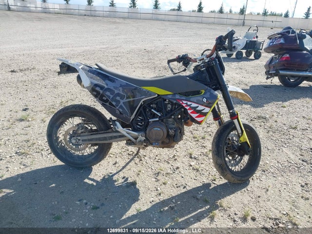 Husqvarna Supermoto 701 2021 VBKUSV405MM710737 Image 12