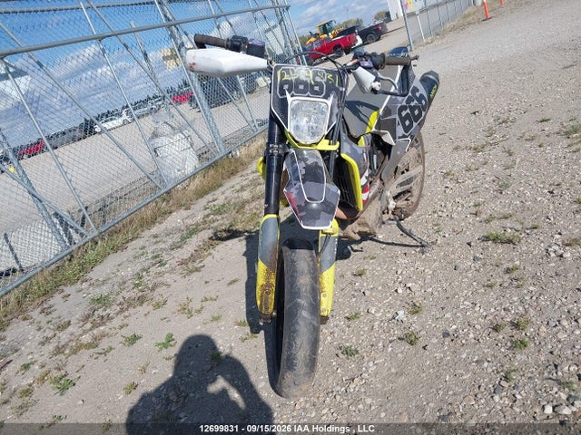 Husqvarna Supermoto 701 2021 VBKUSV405MM710737 Image 5