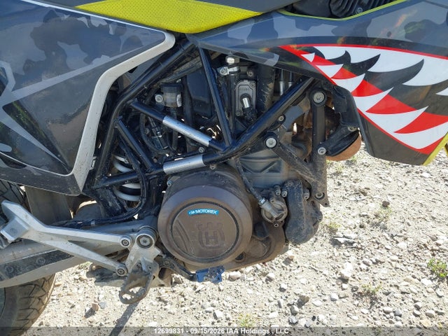 Husqvarna Supermoto 701 2021 VBKUSV405MM710737 Image 8