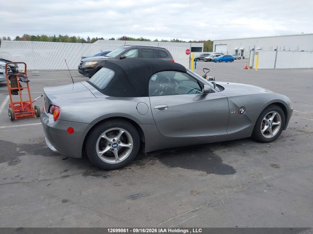 2004 Bmw Z4 2.5i მანქანა იყიდება აუქციონზე, vin: 4USBT33514LR69023, აუქციონის ნომერი: 12699861