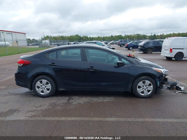 12699866 :رقم المزاد ، 3KPFK4A79JE262549 vin ، 2018 Kia Forte Lx/lx+ مزاد بيع