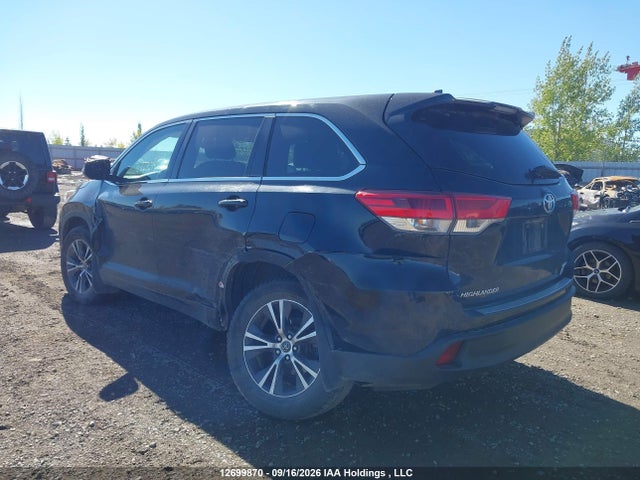 Toyota Highlander Le 2017 5TDBZRFH6HS439020 Image 3