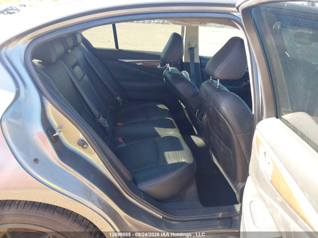 Продажа на аукционе авто 2015 Infiniti Q50 Sport, vin: JN1BV7AR7FM401114, номер лота: 12699885