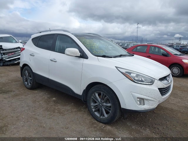 2015 Hyundai Tucson Gls მანქანა იყიდება აუქციონზე, vin: KM8JUCAG1FU997318, აუქციონის ნომერი: 12699898
