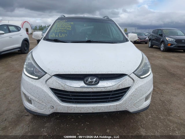12699898 :رقم المزاد ، KM8JUCAG1FU997318 vin ، 2015 Hyundai Tucson Gls مزاد بيع