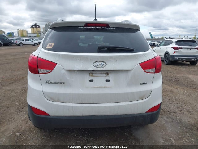 12699898 :رقم المزاد ، KM8JUCAG1FU997318 vin ، 2015 Hyundai Tucson Gls مزاد بيع