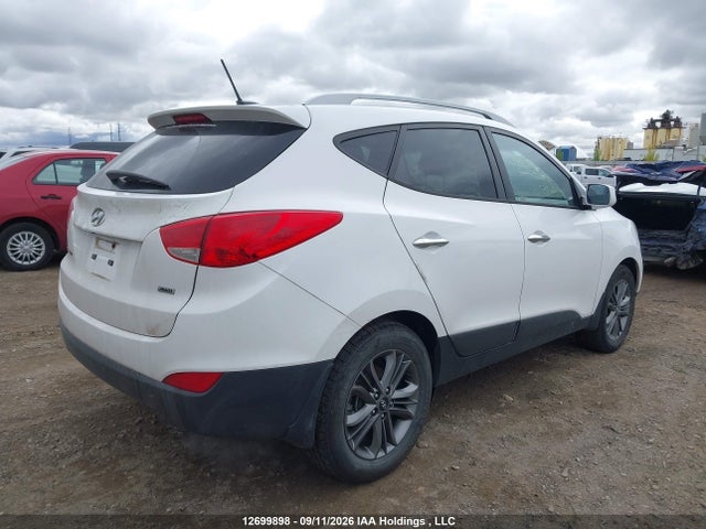 12699898 :رقم المزاد ، KM8JUCAG1FU997318 vin ، 2015 Hyundai Tucson Gls مزاد بيع