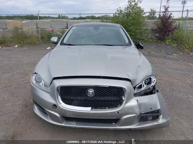 12699903 :رقم المزاد ، SAJXA1CBXBLV07926 vin ، 2011 Jaguar Xj مزاد بيع
