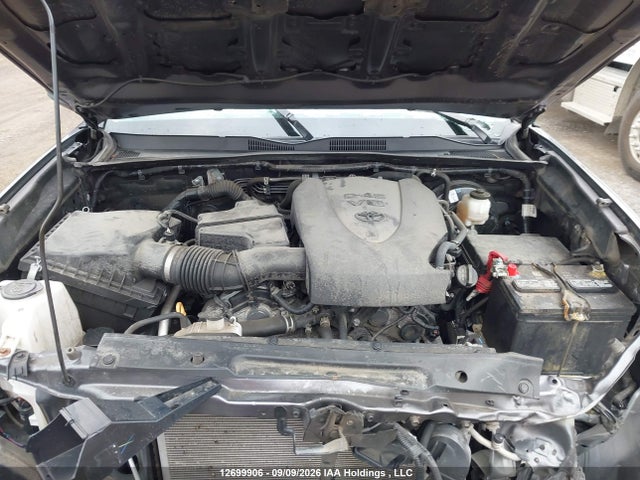 Toyota Tacoma 2022 3TYDZ5BN8NT012094 Image 10