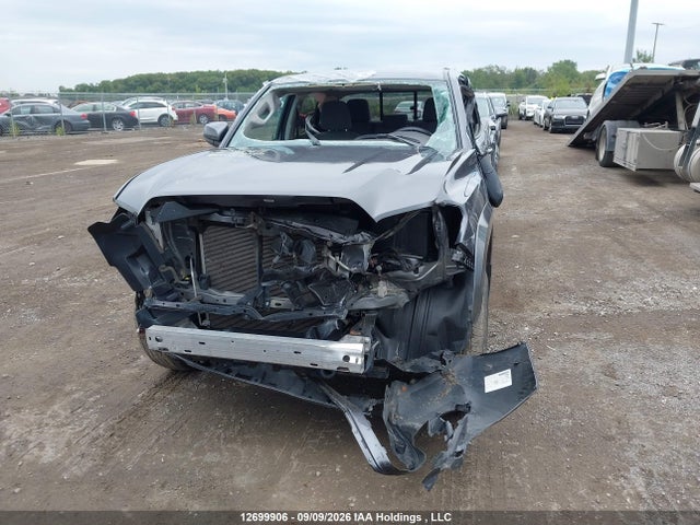 Toyota Tacoma 2022 3TYDZ5BN8NT012094 Image 13