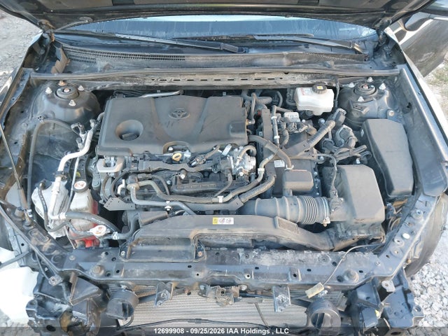 Toyota Camry 2022 4T1K31AK0NU573871 Image 10
