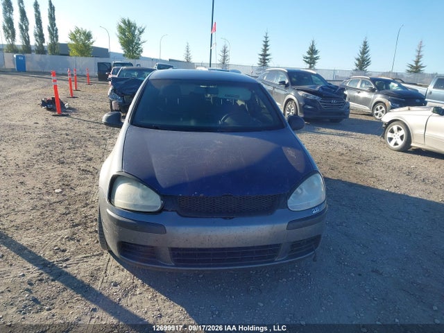 2008 Volkswagen Rabbit 3-door Trendline მანქანა იყიდება აუქციონზე, vin: WVWAA71K08W235954, აუქციონის ნომერი: 12699917