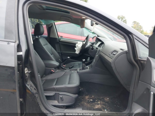 3VW117AU0HM002977 Volkswagen Golf S/wolfsburg