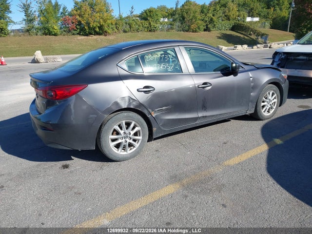 Mazda 3 SE 2018 3MZBN1T70JM221537 Image 4