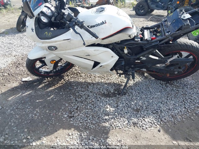 Продаж на аукціоні авто 2011 Kawasaki Ex250 J, vin: JKAEXMJ1XBDA85678, номер лоту: 12699936