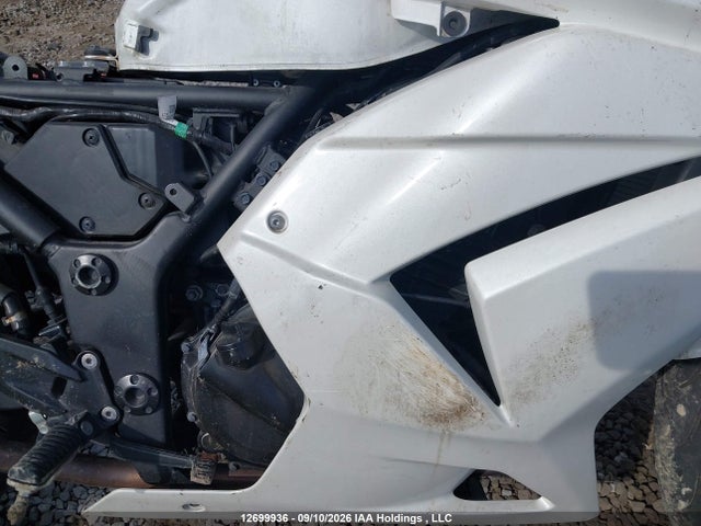 Продаж на аукціоні авто 2011 Kawasaki Ex250 J, vin: JKAEXMJ1XBDA85678, номер лоту: 12699936