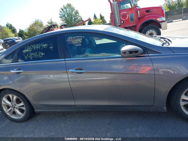 Продажа на аукционе авто 2011 Hyundai Sonata Limited, vin: 5NPEC4AC7BH201610, номер лота: 12699950