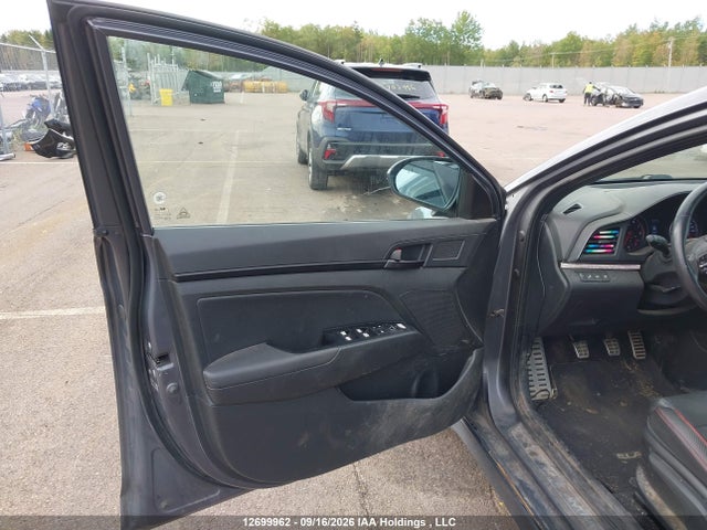 Продаж на аукціоні авто 2019 Hyundai Elantra Sport, vin: KMHD04LB9KU828500, номер лоту: 12699962