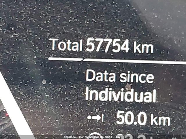 12699963 :رقم المزاد ، 3MW5R7J02L8B17458 vin ، 2020 Bmw 330xi مزاد بيع