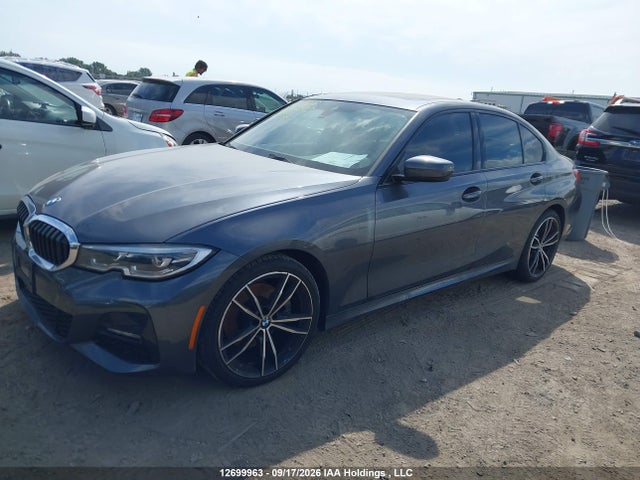 12699963 :رقم المزاد ، 3MW5R7J02L8B17458 vin ، 2020 Bmw 330xi مزاد بيع
