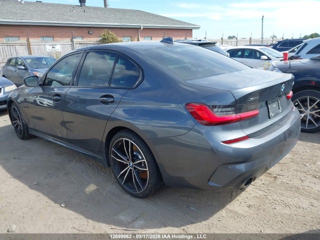 12699963 :رقم المزاد ، 3MW5R7J02L8B17458 vin ، 2020 Bmw 330xi مزاد بيع