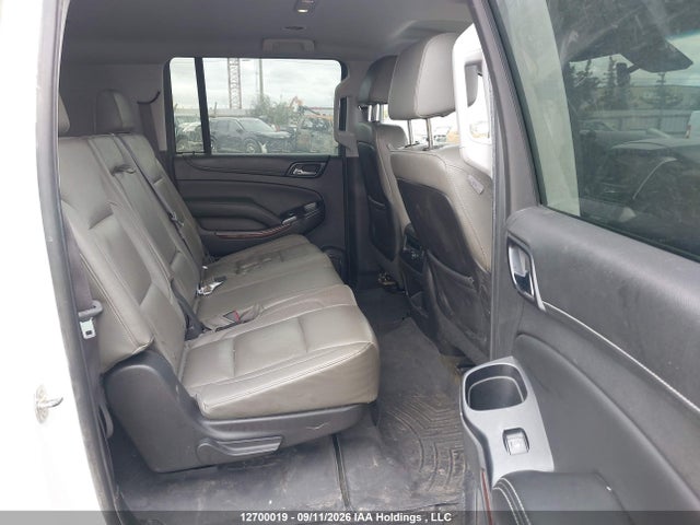 12700019 :رقم المزاد ، 1GKS2GKC0FR170564 vin ، 2015 Gmc Yukon Xl 1500 Sle مزاد بيع