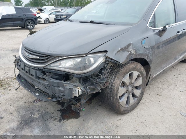 Aukcja sprzedaży 2018 Chrysler Pacifica Hybrid Limited, vin: 2C4RC1N75JR139722, numer aukcji: 12700021