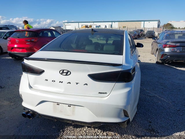 Hyundai Sonata 2018 5NPE34AFXJH706775 Image 15