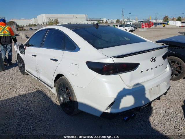 Hyundai Sonata 2018 5NPE34AFXJH706775 Image 3