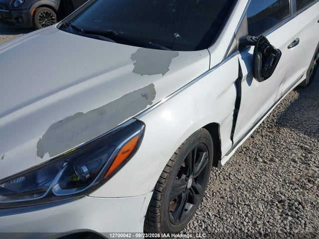 Hyundai Sonata 2018 5NPE34AFXJH706775 Image 6