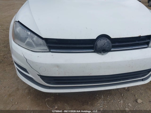 Auction sale of the 2015 Volkswagen Golf 1.8 Tsi Comfortline/1.8 Tsi Highline/1.8 Tsi Trendline, vin: 3VW217AU6FM045222, lot number: 12700043