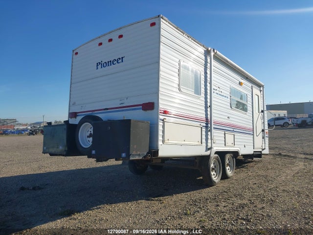 12700087 :رقم المزاد ، 1EB1T182032305335 vin ، 2003 Fleetwood  مزاد بيع