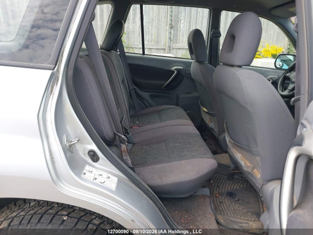 12700090 :رقم المزاد ، JTEHH20VX16002979 vin ، 2001 Toyota Rav4 مزاد بيع